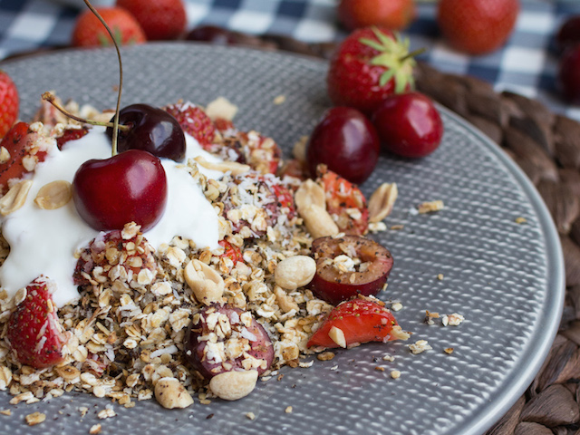 Granola With Cherries & Strawberries